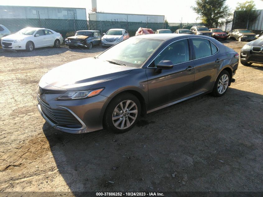 2022 TOYOTA CAMRY LE - 4T1C11AK7NU646177