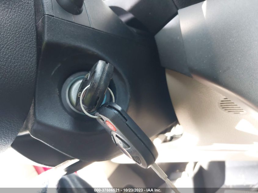 2018 FORD ESCAPE SE - 1FMCU0GD9JUB04602