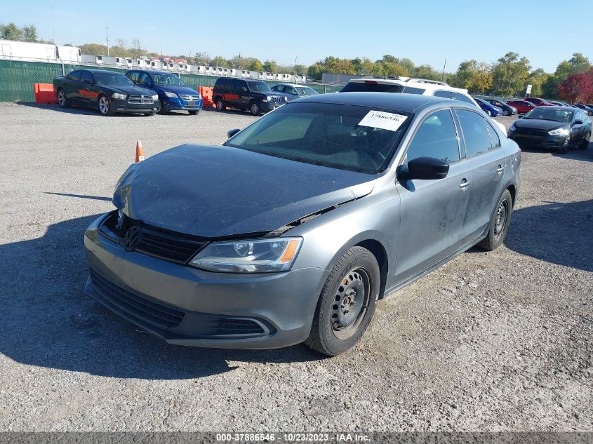 2014 VOLKSWAGEN JETTA SEDAN S - 3VW2K7AJ2EM406172