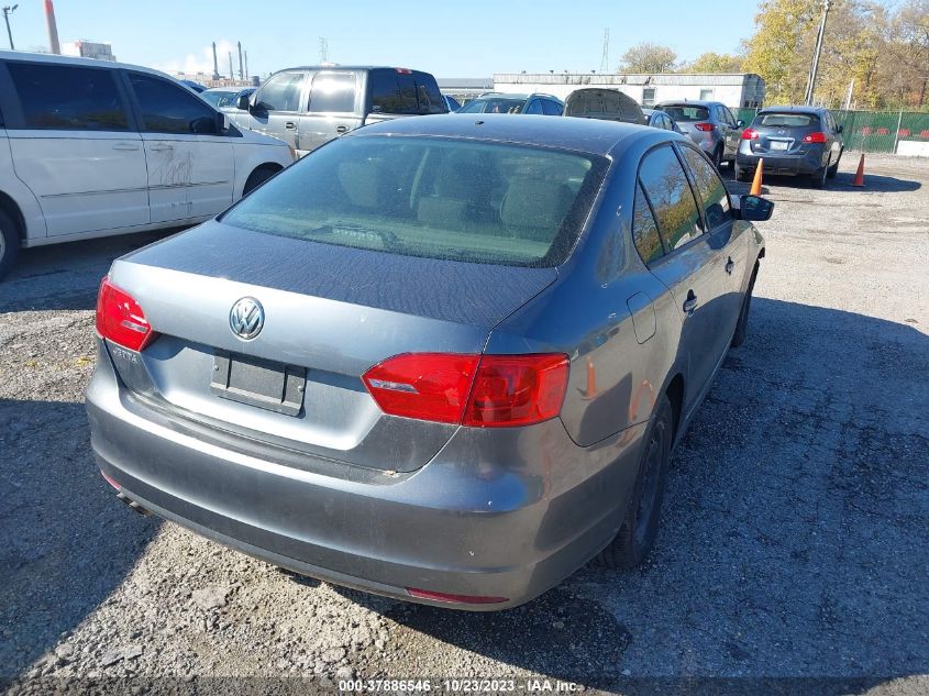 2014 VOLKSWAGEN JETTA SEDAN S - 3VW2K7AJ2EM406172