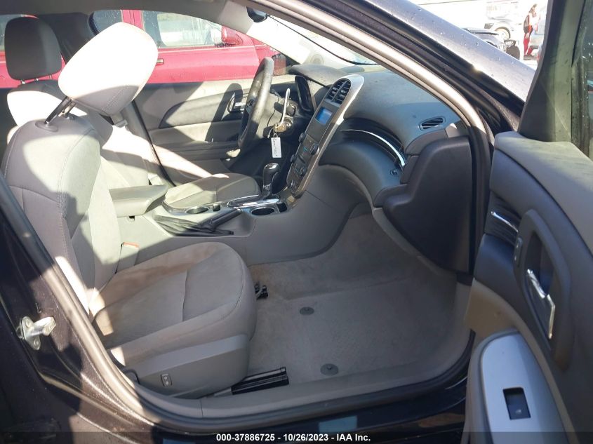 2014 CHEVROLET MALIBU LS - 1G11B5SL2EF257595
