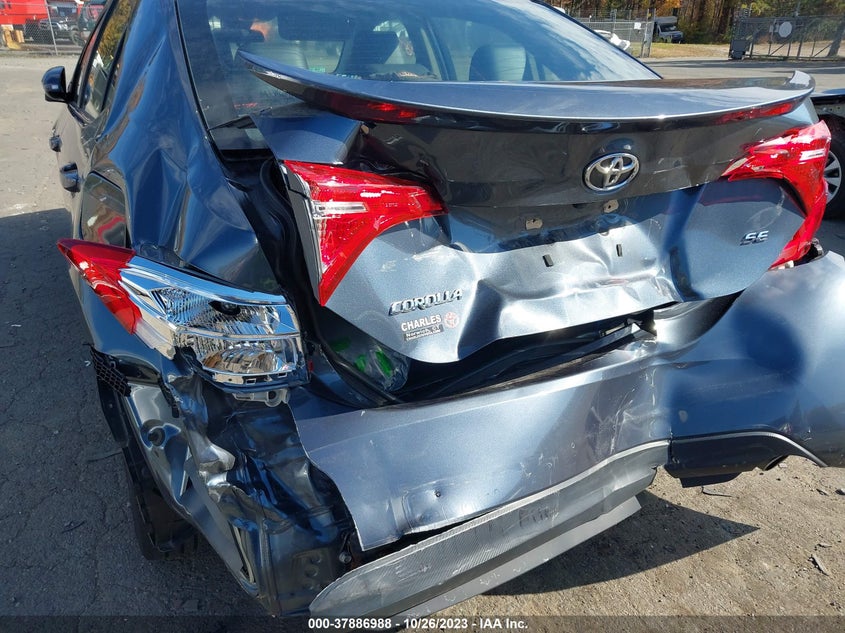 VIN 2T1BURHEXJC065608 2018 TOYOTA COROLLA L/LE/XLE/SE/XSE