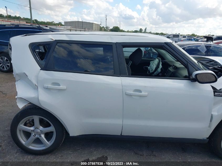 2019 KIA SOUL + - KNDJP3A56K7644821