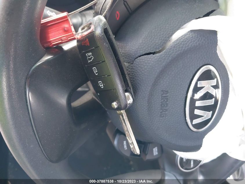 2019 KIA SOUL + - KNDJP3A56K7644821