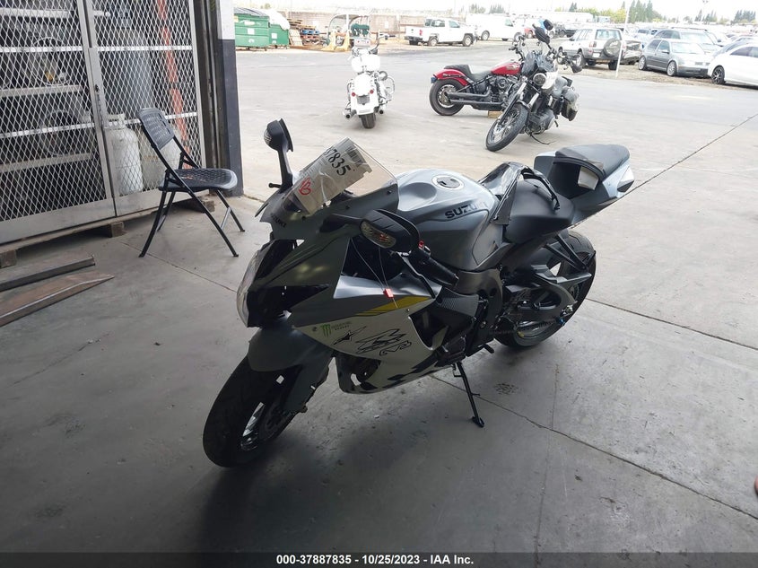 VIN JS1GN7FA6N7101044 2022 SUZUKI GSX-R600