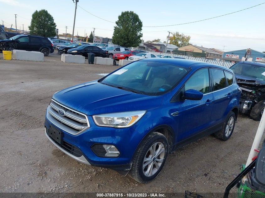 VIN 1FMCU9GDXHUD50315 2017 FORD ESCAPE SE