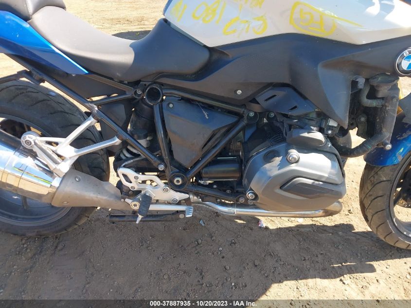 2016 BMW R1200 RS - WB10A1503GZ378568