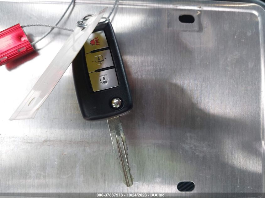 2015 NISSAN ROGUE S - KNMAT2MT9FP576469