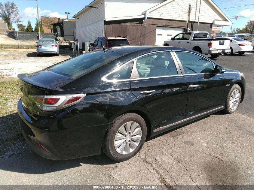 2016 HYUNDAI SONATA - KMHE24L25GA035628