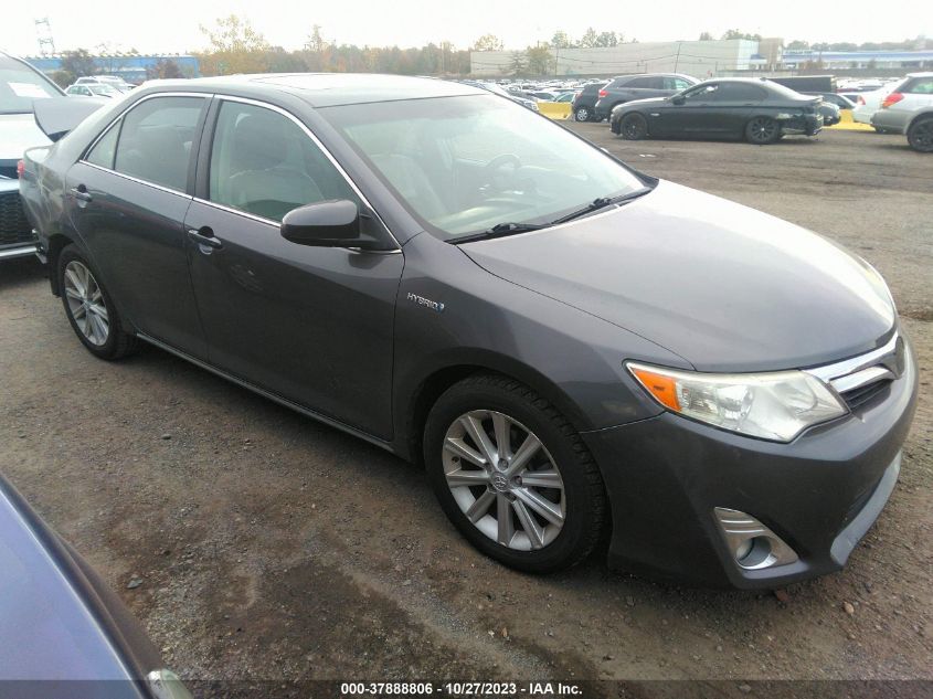 2014 TOYOTA CAMRY HYBRID LE/XLE/SE LIMITED EDITION - 4T1BD1FK2EU101354