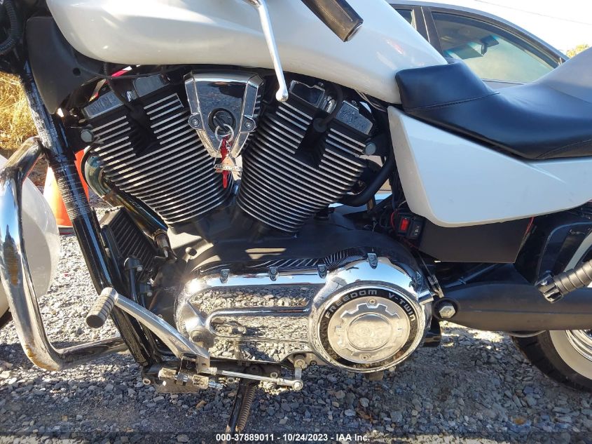2013 VICTORY MOTORCYCLES BOARDWALK 5VPRB36N7D3014358