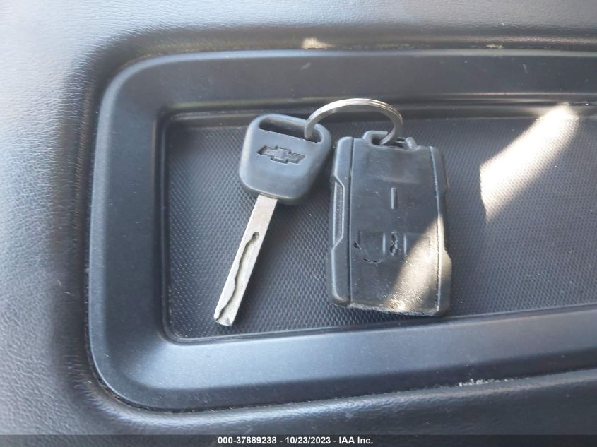2015 CHEVROLET SUBURBAN 1500 LT 1GNSKJKC6FR547513