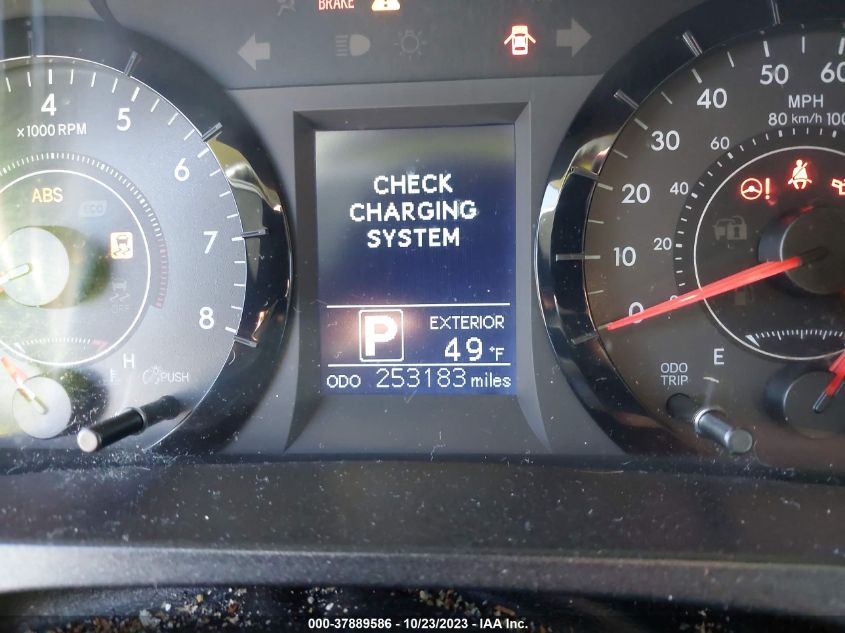 VIN 5TDKZ3DC0HS879819 2017 TOYOTA SIENNA LE