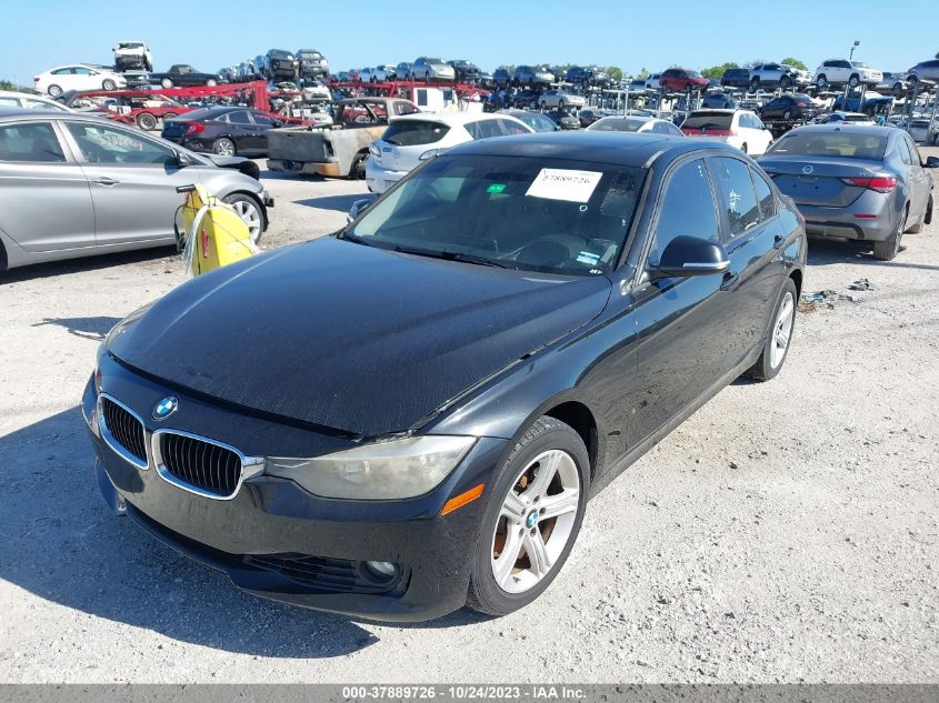 2013 BMW 3 SERIES 328I - WBA3A5G52DNP24349