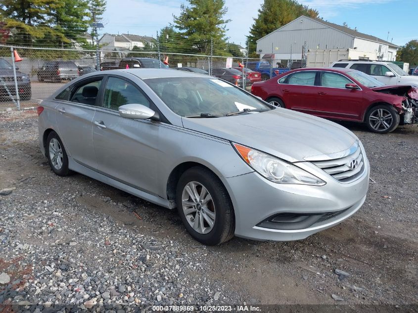 2014 HYUNDAI SONATA GLS - 5NPEB4AC7EH925935