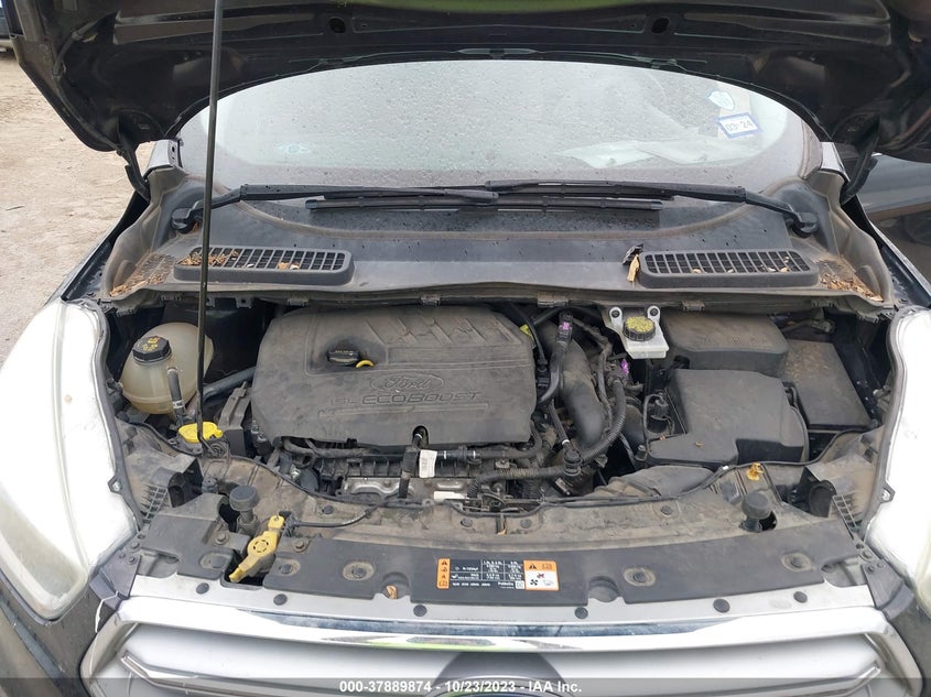 VIN 1FMCU0GD0HUA13759 2017 FORD ESCAPE SE
