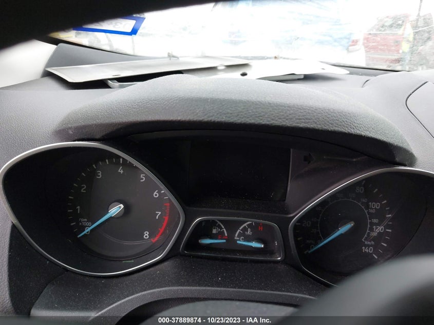 VIN 1FMCU0GD0HUA13759 2017 FORD ESCAPE SE