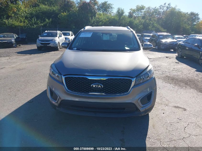 2016 KIA SORENTO LX - 5XYPG4A32GG093960