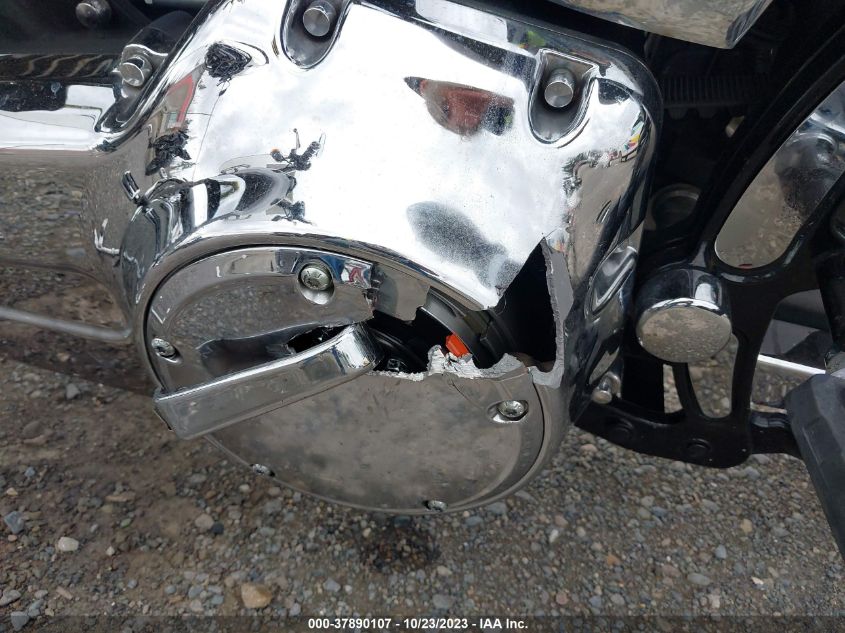 2007 HARLEY-DAVIDSON FXSTD 1HD1JB5157Y049624