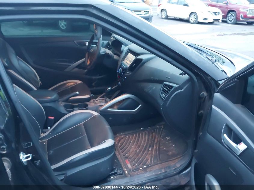 2013 HYUNDAI VELOSTER TURBO - KMHTC6AE2DU162420