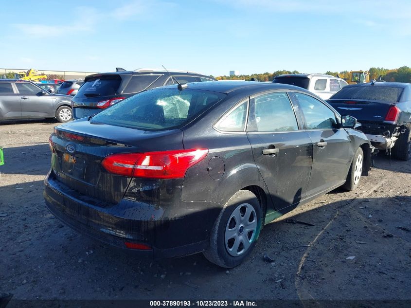 2018 FORD FOCUS S - 1FADP3E23JL235152