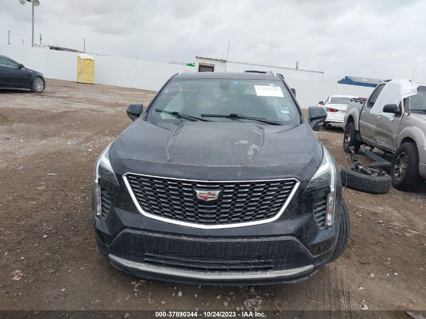 VIN 1GYFZDR42KF137089 2019 CADILLAC XT4 AWD PREMIUM LUXURY