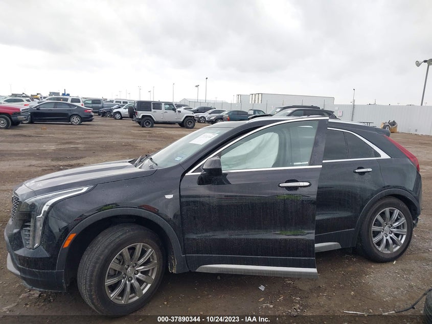 VIN 1GYFZDR42KF137089 2019 CADILLAC XT4 AWD PREMIUM LUXURY