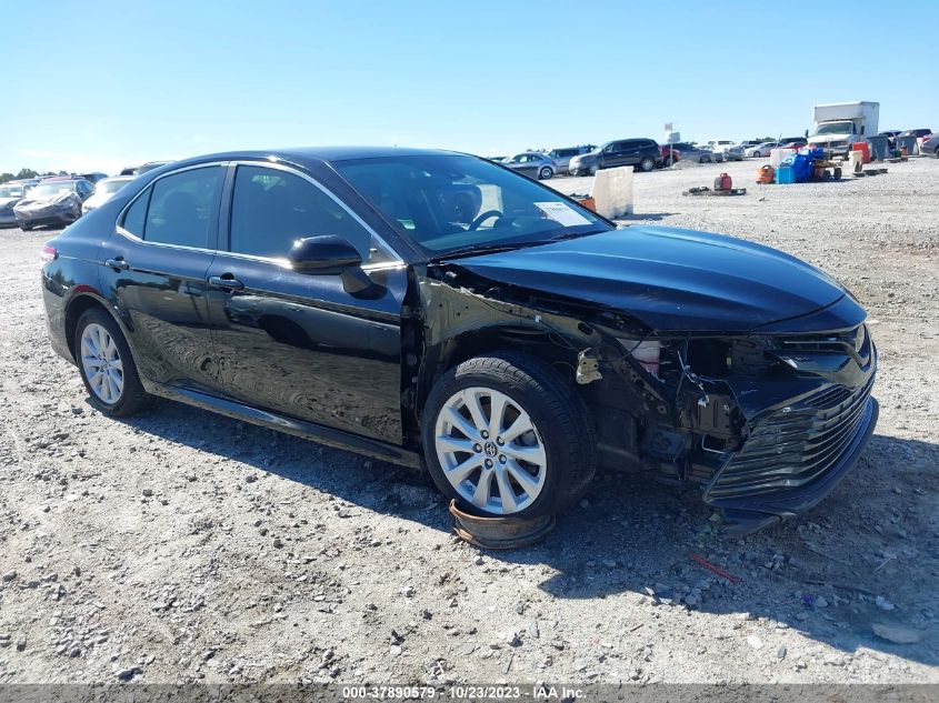 2019 TOYOTA CAMRY LE/SE/XLE/L - 4T1B11HK0KU850171