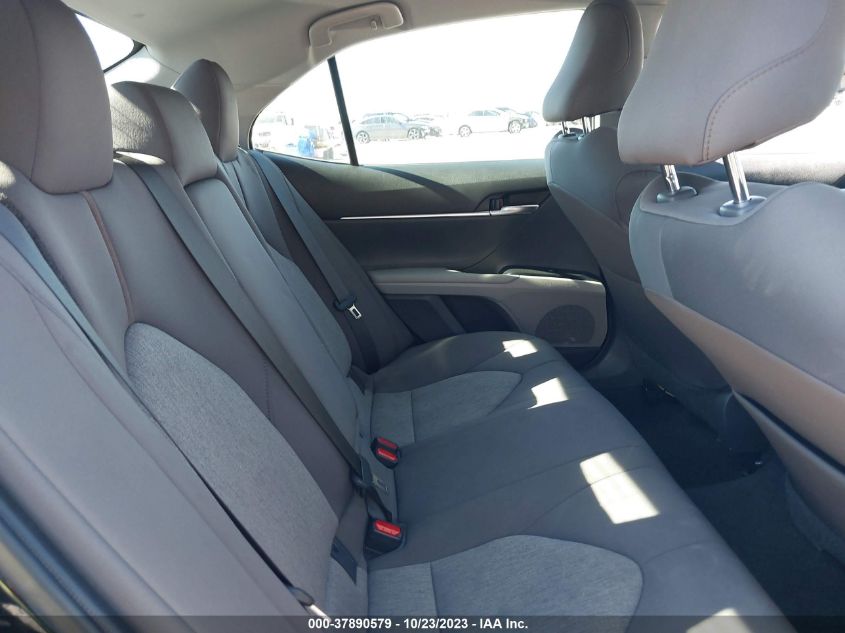 2019 TOYOTA CAMRY LE/SE/XLE/L - 4T1B11HK0KU850171
