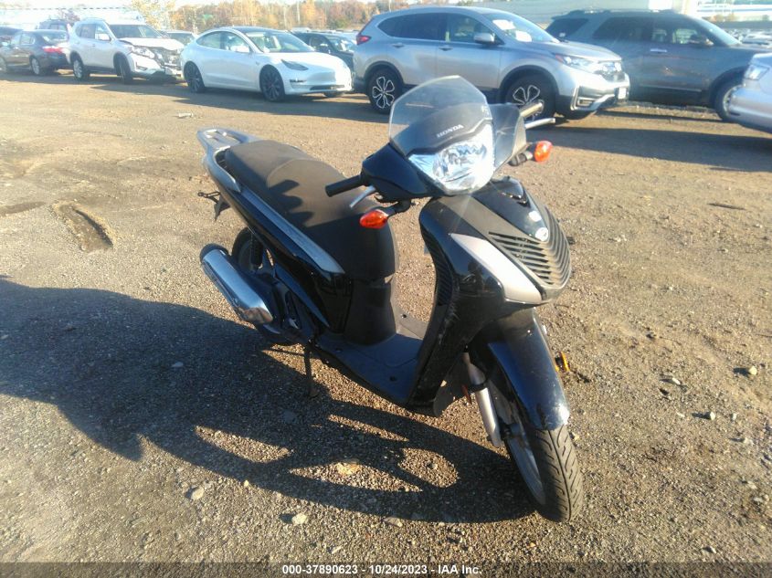 2010 HONDA SH150 D ZDCKF1011AF002353