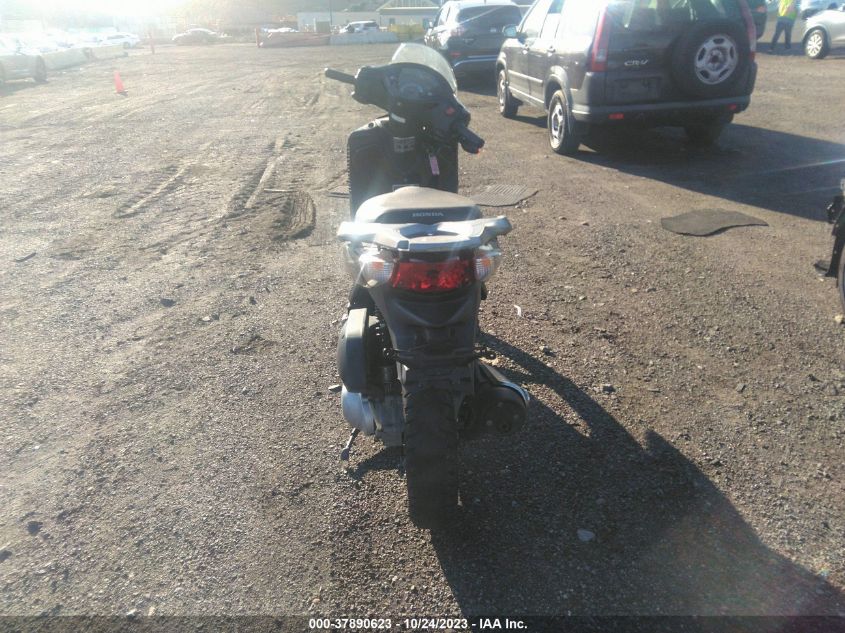 2010 HONDA SH150 D ZDCKF1011AF002353