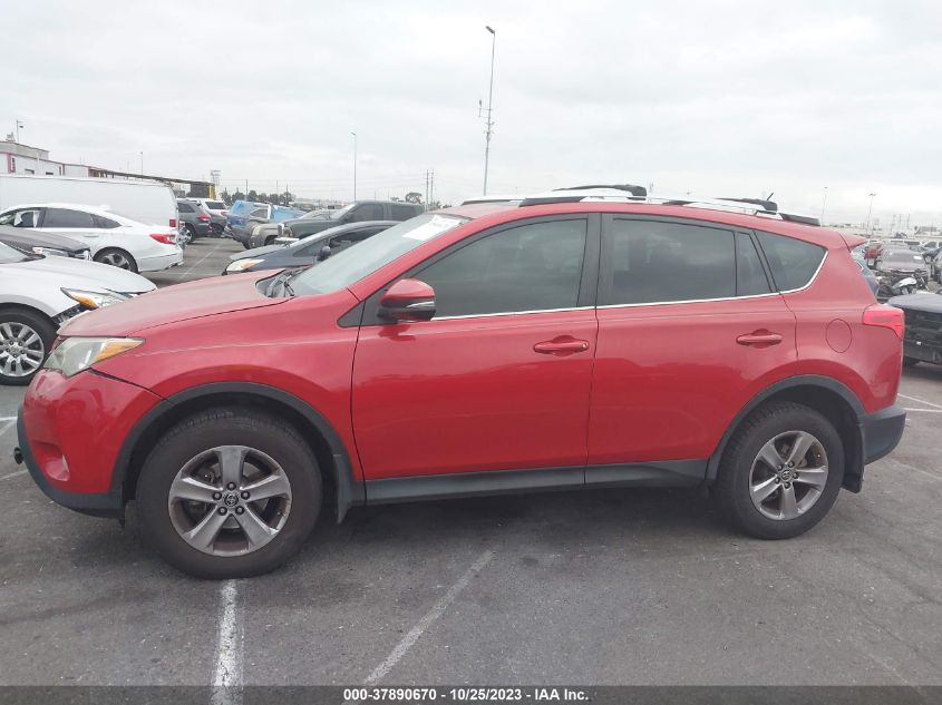 2015 TOYOTA RAV4 XLE - JTMWFREV8FD055136