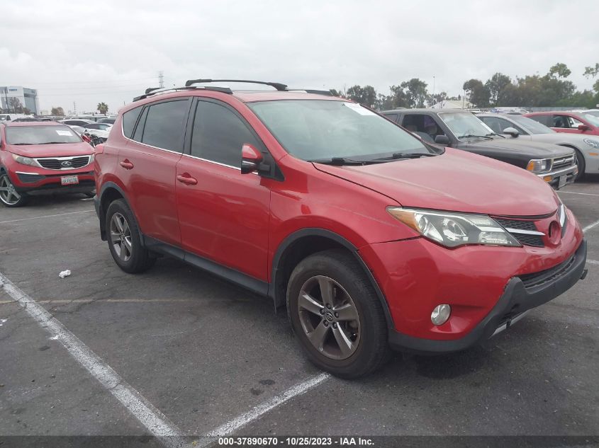 2015 TOYOTA RAV4 XLE - JTMWFREV8FD055136
