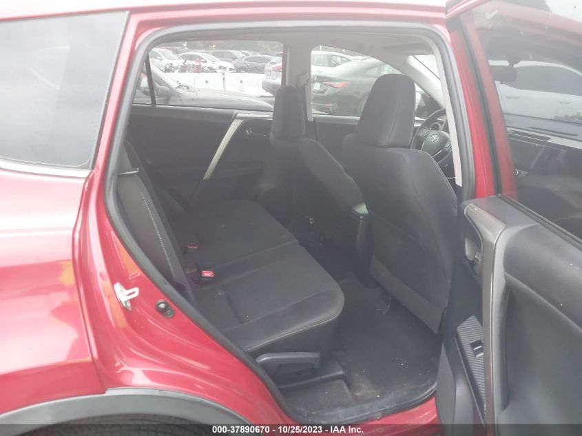 2015 TOYOTA RAV4 XLE - JTMWFREV8FD055136