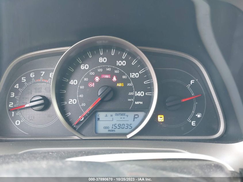 2015 TOYOTA RAV4 XLE - JTMWFREV8FD055136