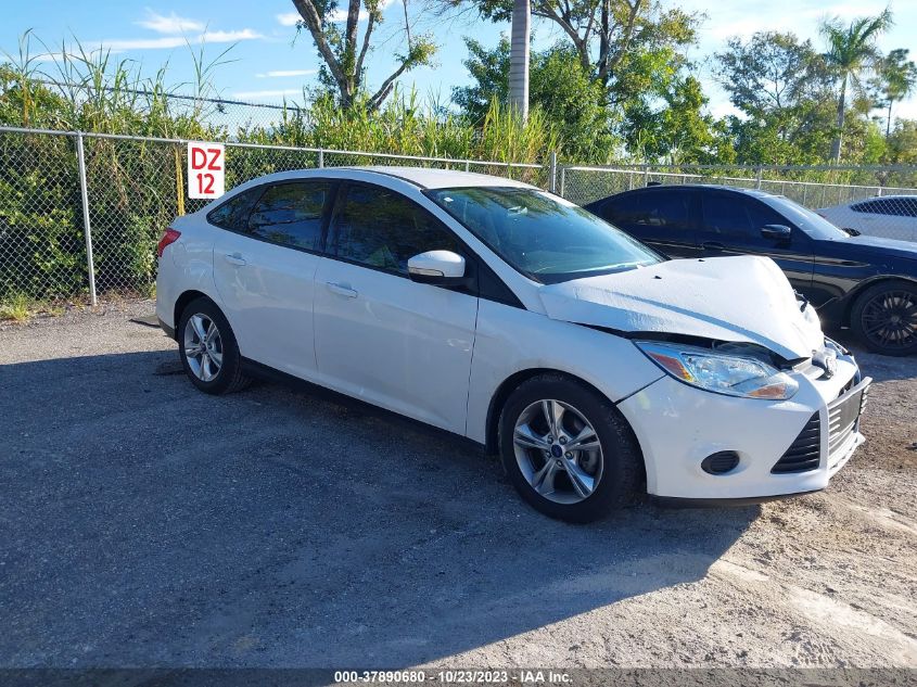 2014 FORD FOCUS SE - 1FADP3F2XEL233659