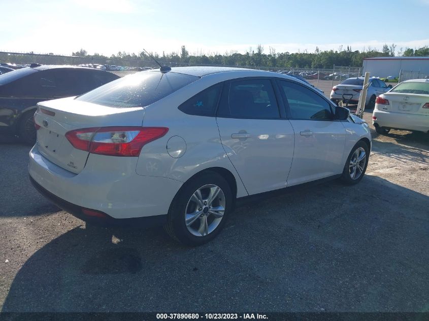 2014 FORD FOCUS SE - 1FADP3F2XEL233659