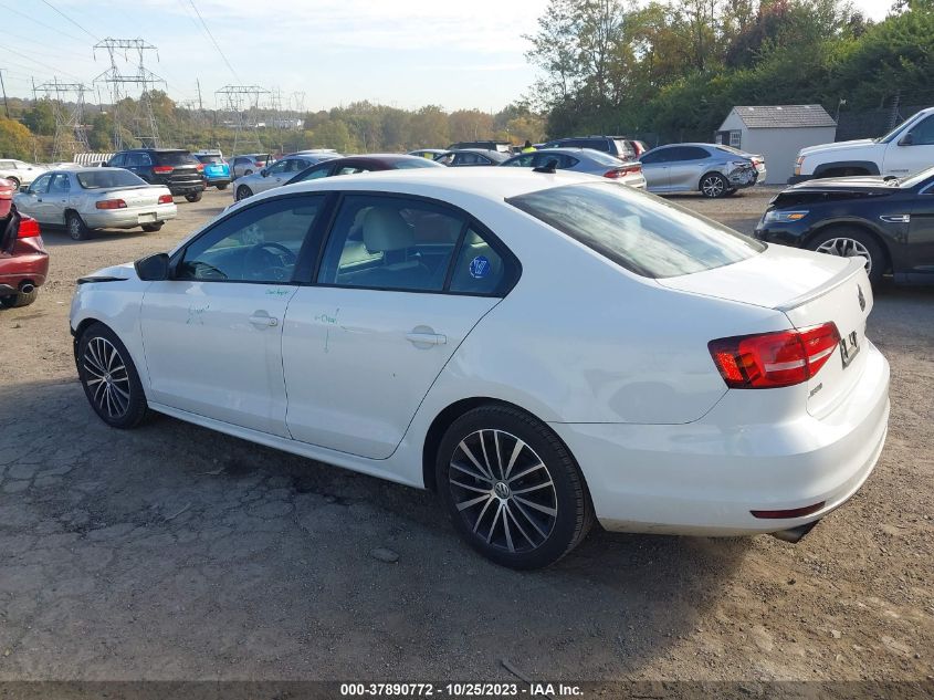 2015 VOLKSWAGEN JETTA SEDAN 1.8T SPORT 3VWD17AJ9FM324890