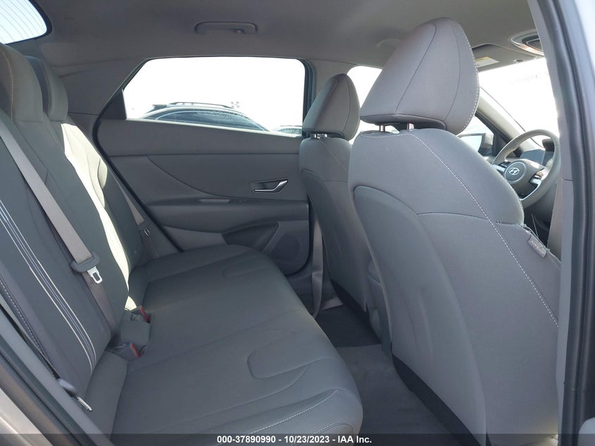 VIN KMHLS4AG0PU601384 2023 HYUNDAI ELANTRA SEL