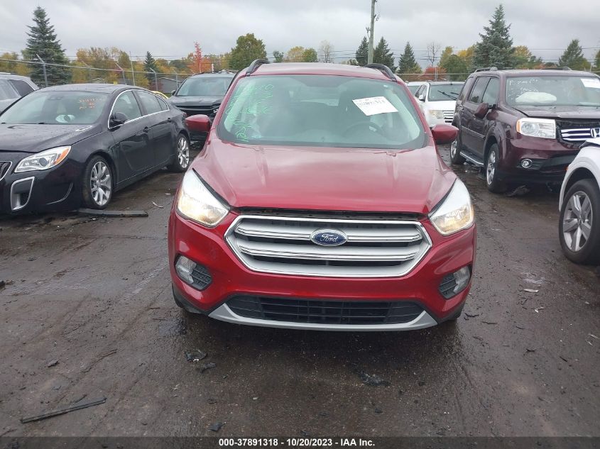 2018 FORD ESCAPE SE - 1FMCU9GD1JUA96256