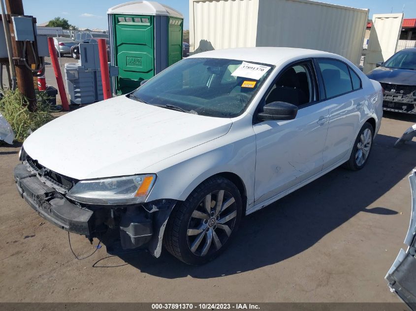 2013 VOLKSWAGEN JETTA SEDAN S 3VW2K7AJ6DM421272