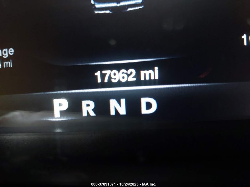 2022 RAM 1500 CLASSIC TRADESMAN - 3C6RR7KG9NG360037