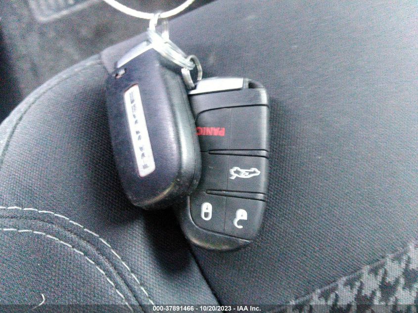 2015 DODGE CHALLENGER R/T - 2C3CDZAT2FH924382