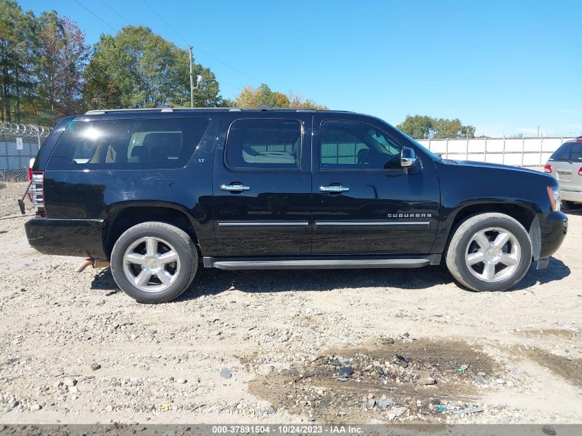 2014 CHEVROLET SUBURBAN LT - 1GNSCJE07ER180621