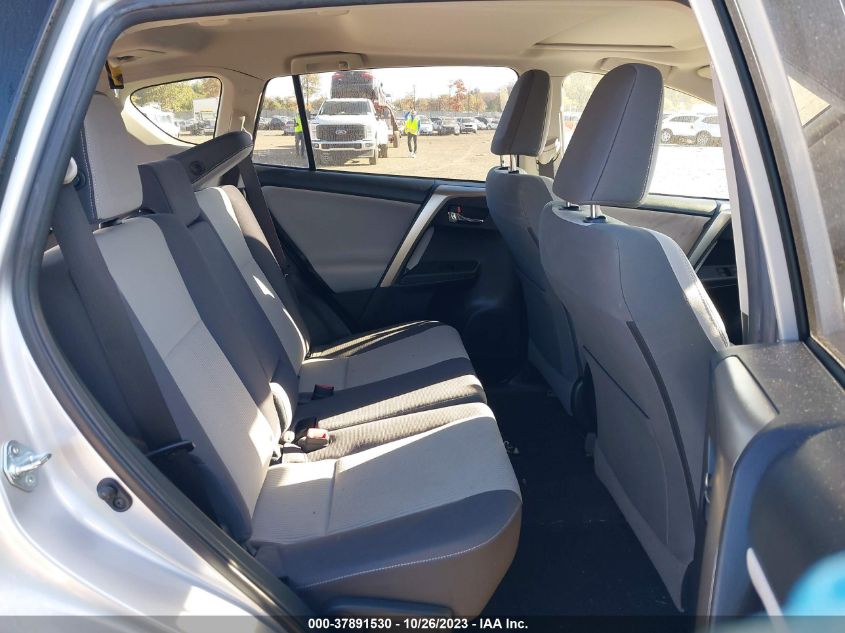 2015 TOYOTA RAV4 XLE - JTMRFREV3FD128605