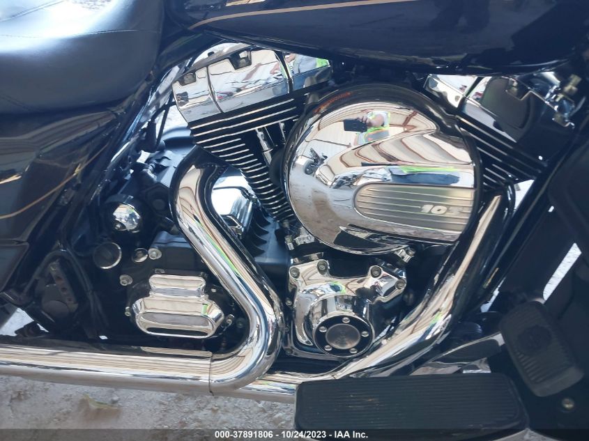 2016 HARLEY-DAVIDSON FLHTKL ULTRA LIMITED LOW 1HD1KKL15GB665875