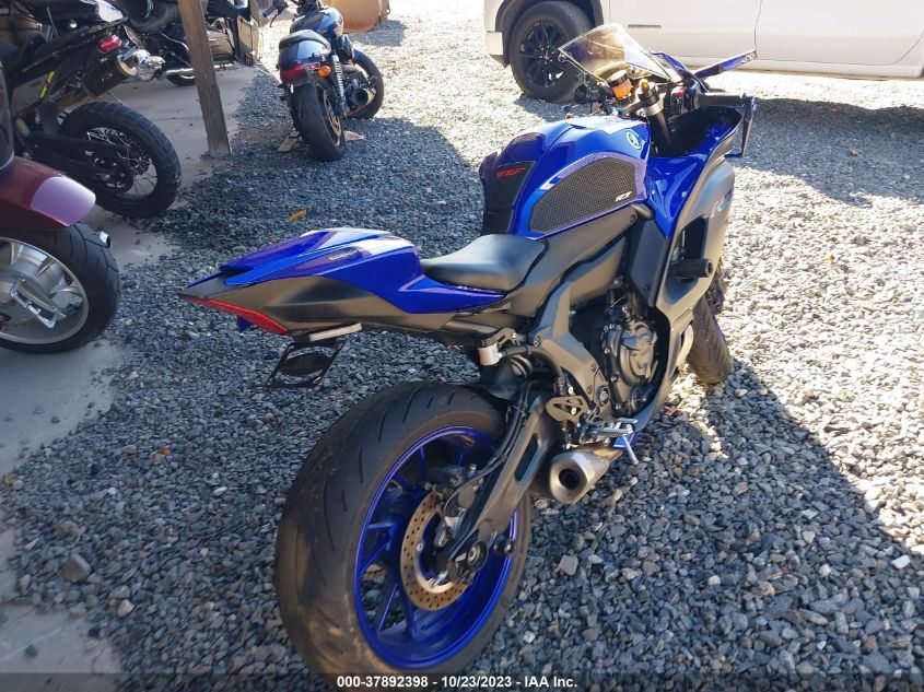 VIN JYARM38E6PA005443 2023 YAMAHA YZFR7