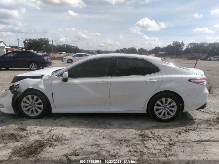 2020 TOYOTA CAMRY LE - 4T1C11AKXLU989210