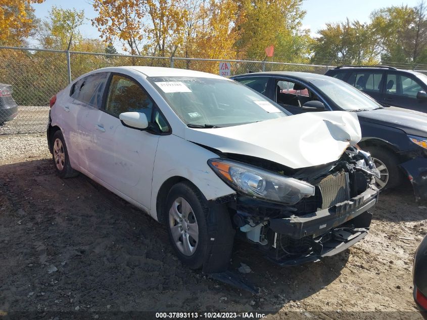 2016 KIA FORTE LX - KNAFK4A67G5620577