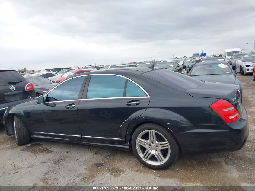 2013 MERCEDES-BENZ S 550 - WDDNG7DB7DA518571
